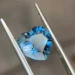  Natural heart shaped deep blue london blue Topaz