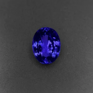 Natural 6.31 Carats Oval Tanzanite